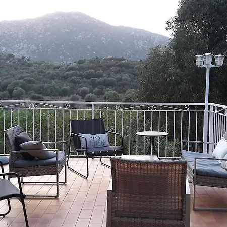 A 500 M De La Villa Saint-Florent (Corsica)
