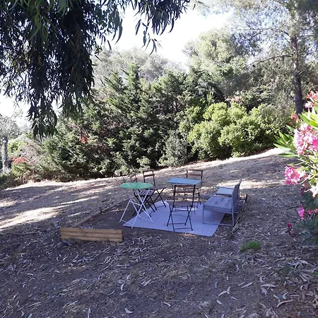 A 500 M De La 빌라