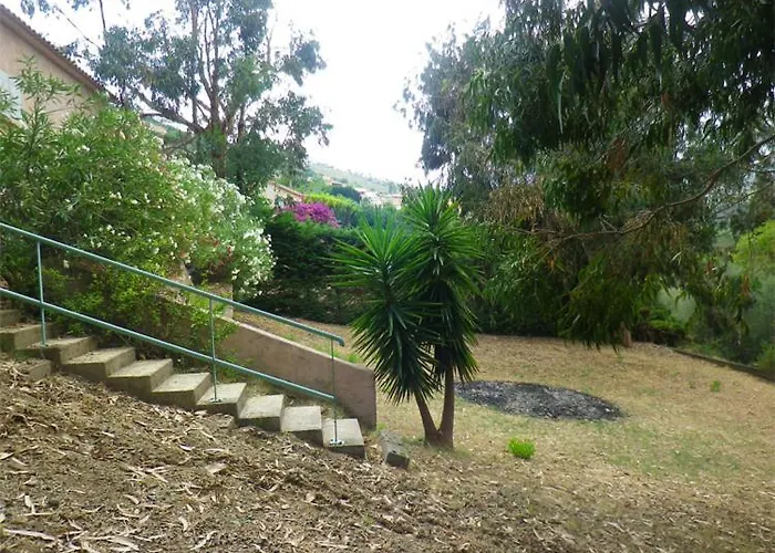 Villa A 500 M De La *