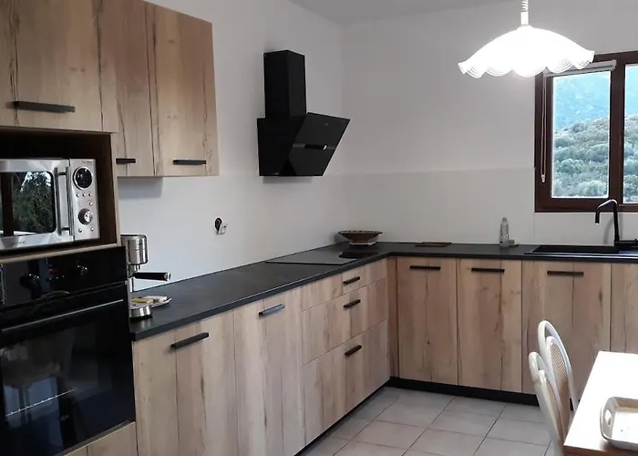 A 500 M De La * Saint-Florent (Corsica)